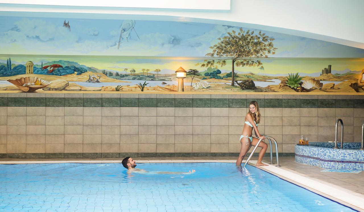 Holiday Club Apartman Hotel Hévíz Extérieur photo