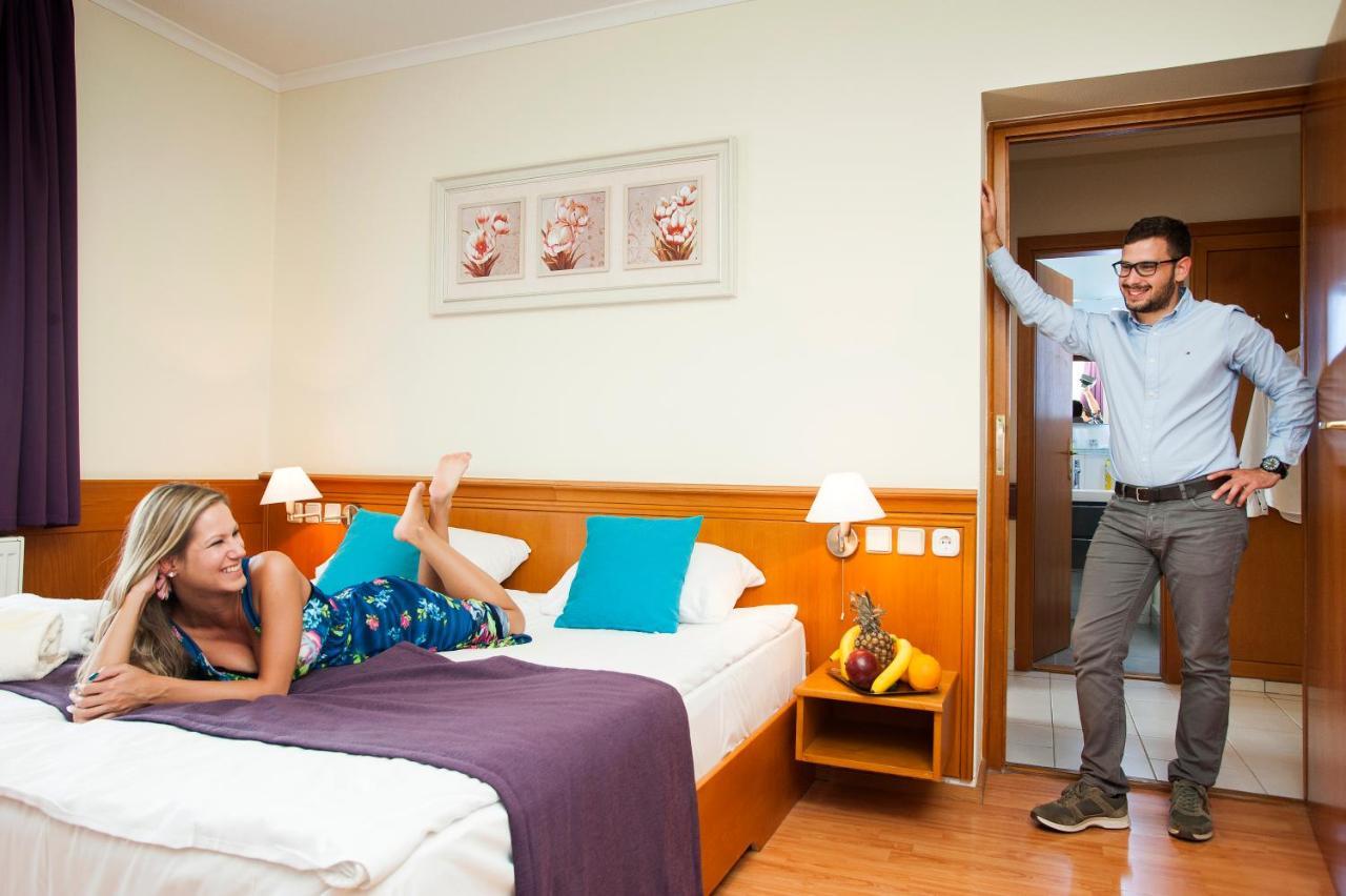Holiday Club Apartman Hotel Hévíz Extérieur photo
